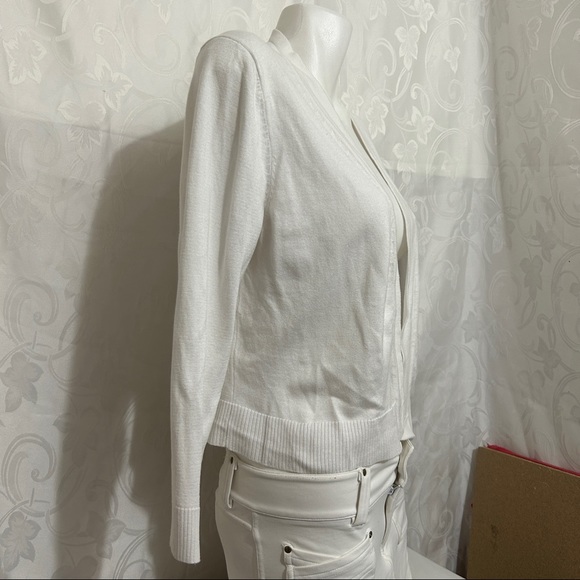 Premise Studio Blank White Rayon Mixed Blend Open Front Summer Cardigan - Picture 3 of 9